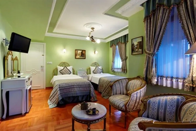 Classic Triple room