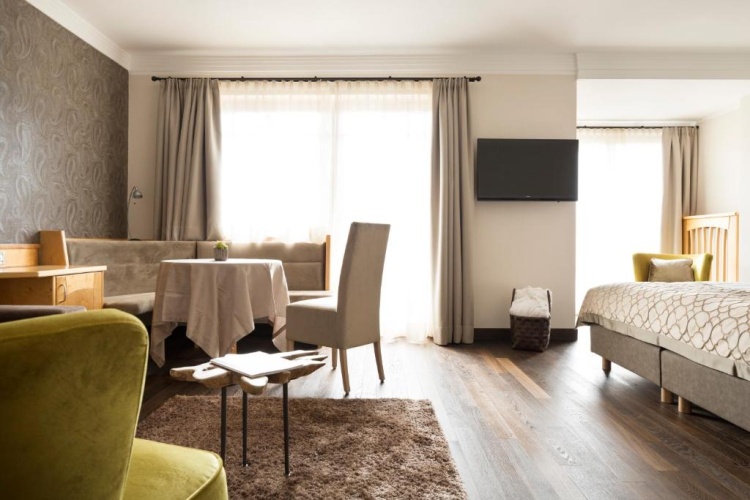 Standard Suite