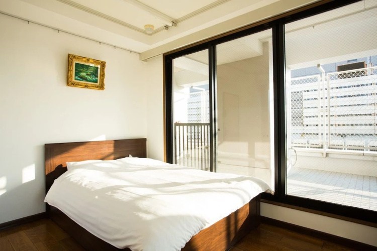 Alex's Room Minamisenba