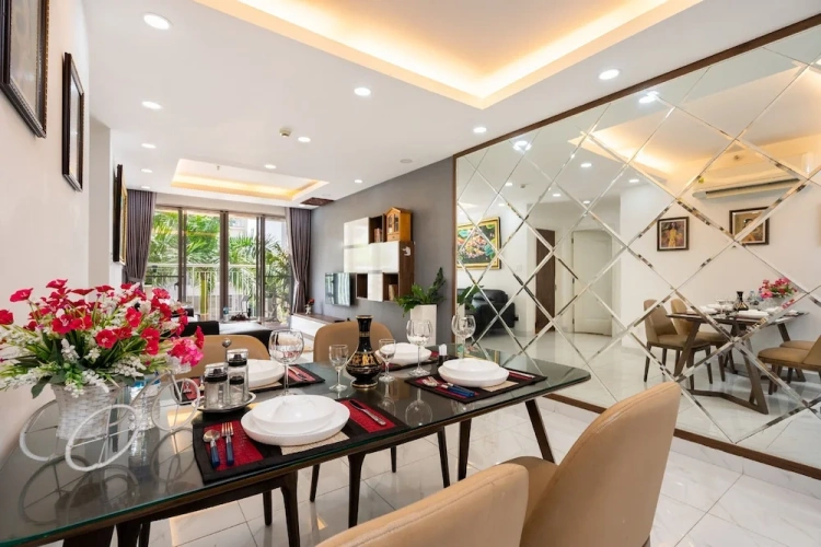 Family Apartment with balcony