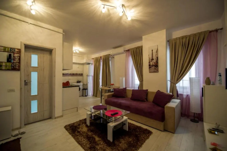 Apartament Criss Lotus Opera