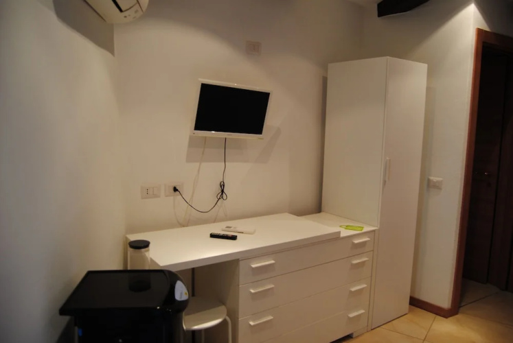 Suite Tower