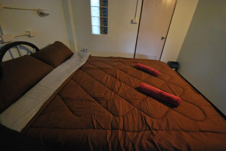 BannTong-In Guesthouse