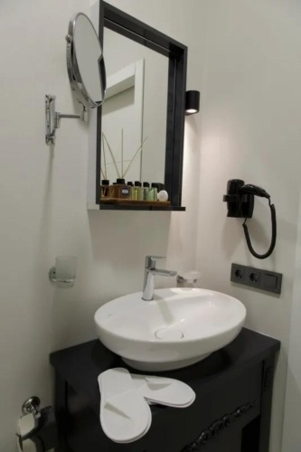 Standard Suite