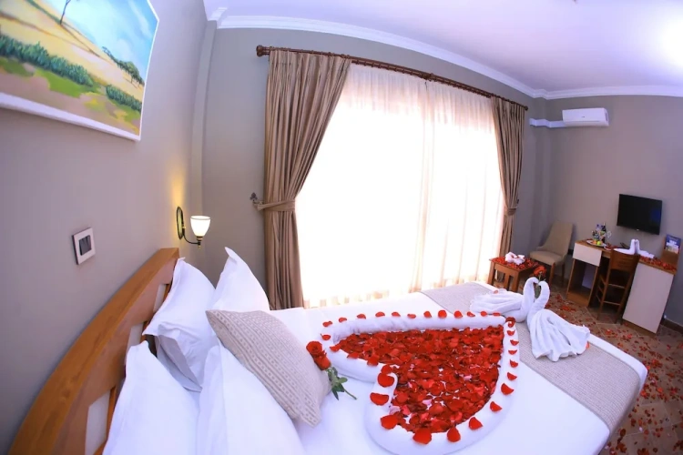 2 Bedrooms Standard Double Family room with balcony