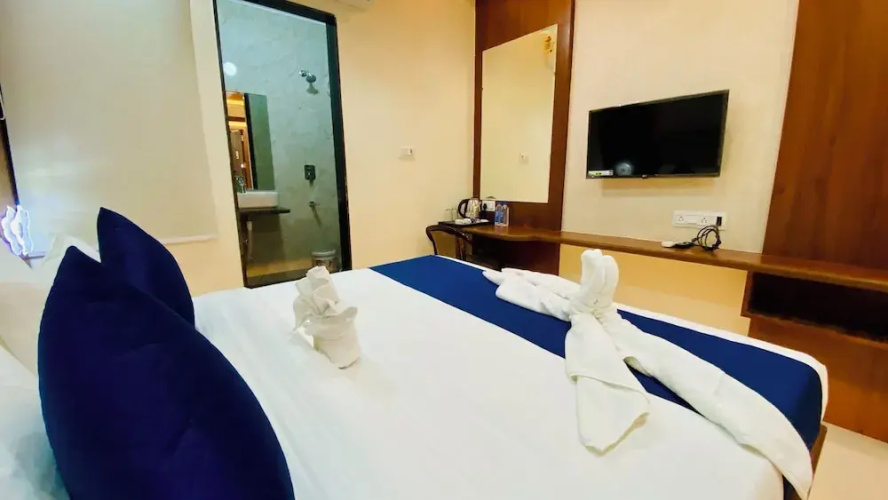 Hotel Pravasa Stay, Dewas Naka