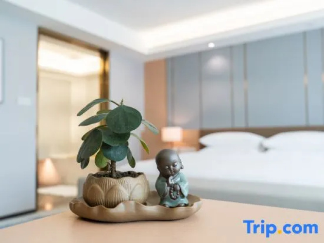 Sunlight  Hotel (Nan Shan）