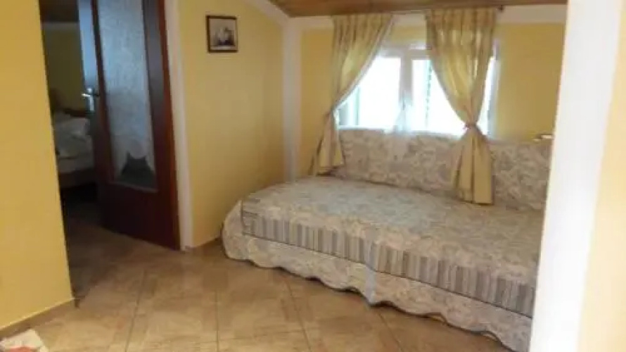 Apartments Kerovec