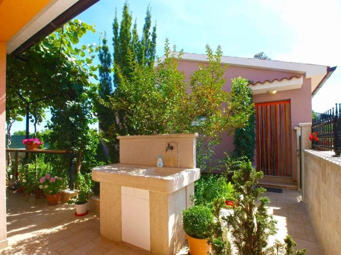 1 Bedroom Cottage