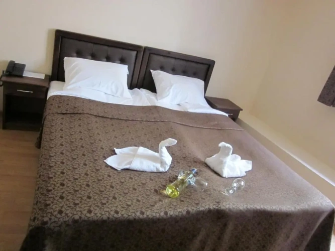 Double Suite