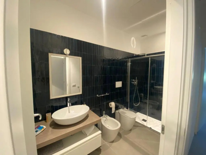 Casa Stella, in centro, a 100 m dal mare 3 bagni