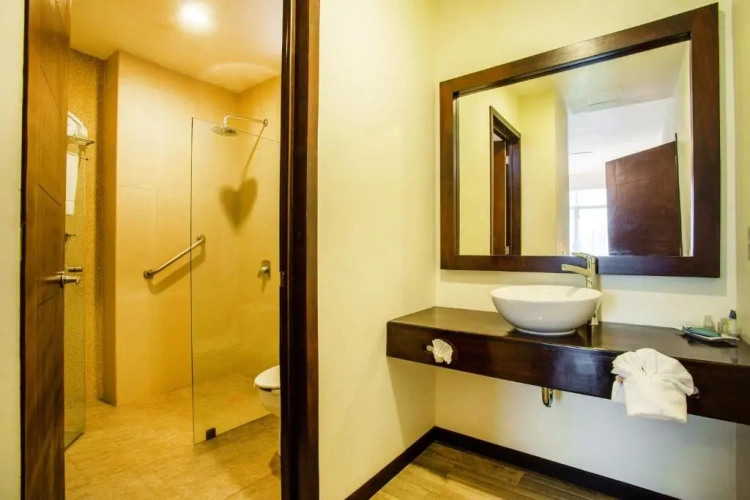 Double Suite with pool view