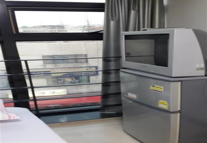 Solo Residence in Central