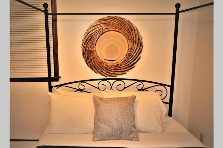 Arhaus 3
