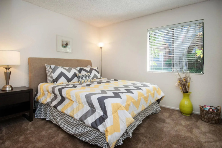 Sunshine Suites at Midway