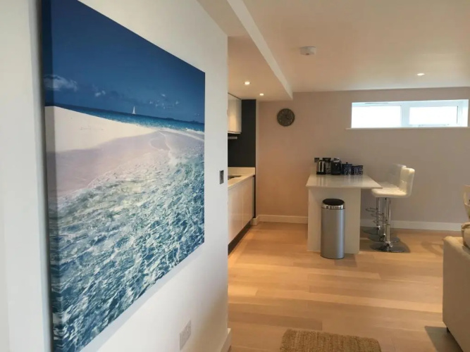 6 Ocean Gate apartment
