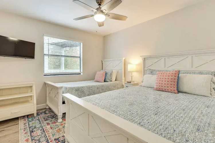 Orange Beach Condo w/ Shared Pool & Views!