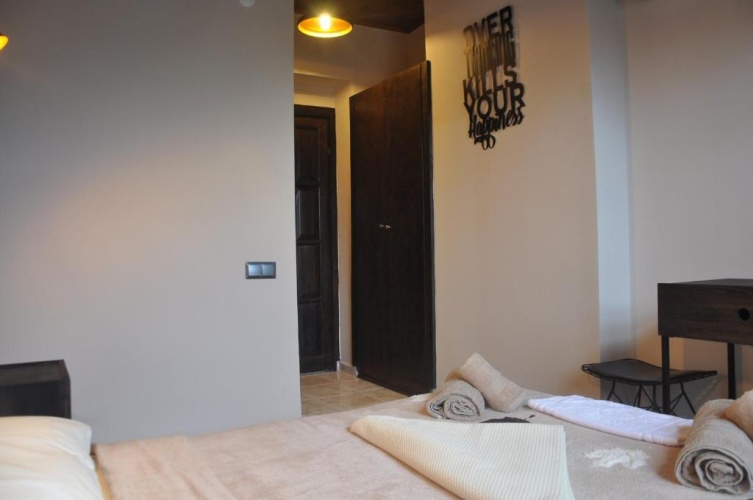 Standard Triple room with balcony