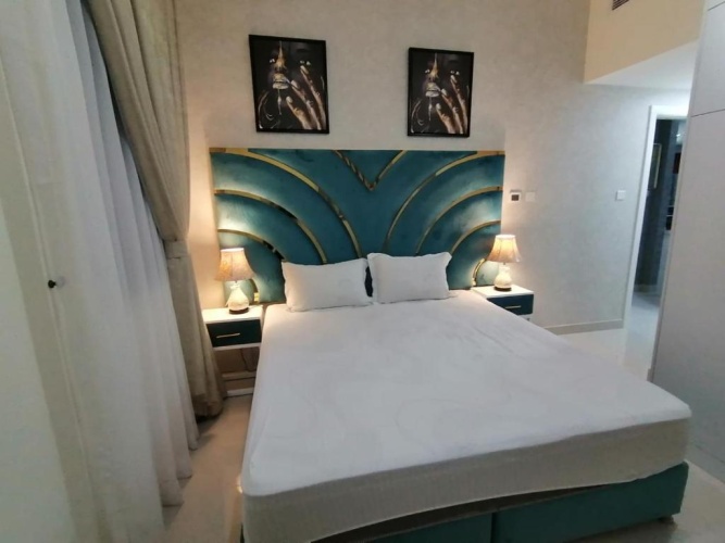 2 Bedrooms Apartment