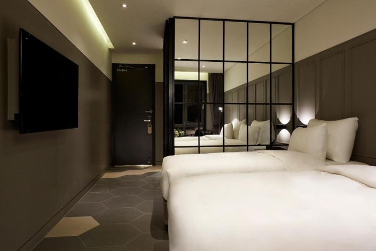 Superior Twin room