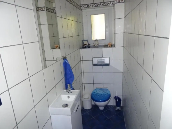 3 Bedrooms Apartment