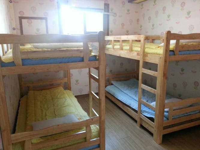 Bed in Dorm (male dorm)