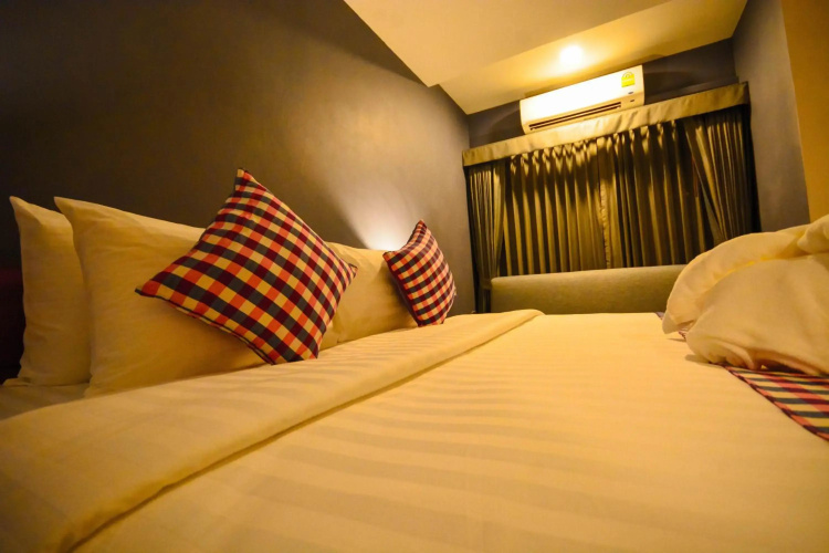 Comet Hotel Suratthani