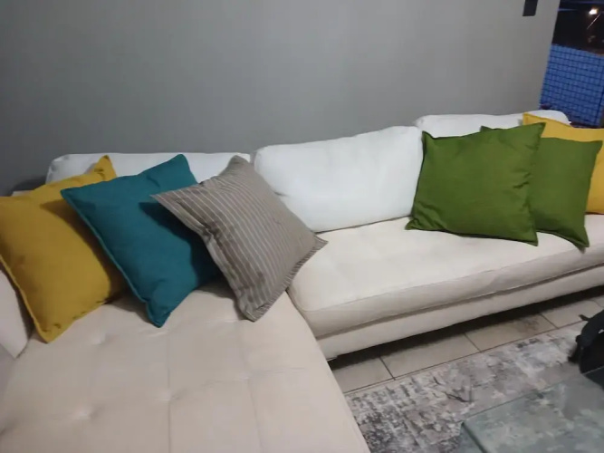 Rustenburg Cozy Apartment With Private Entrance & BBQ