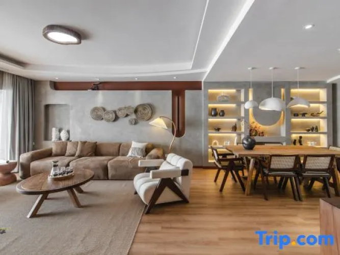 Xiaoxiaoqin B&B (Hongya Cave)