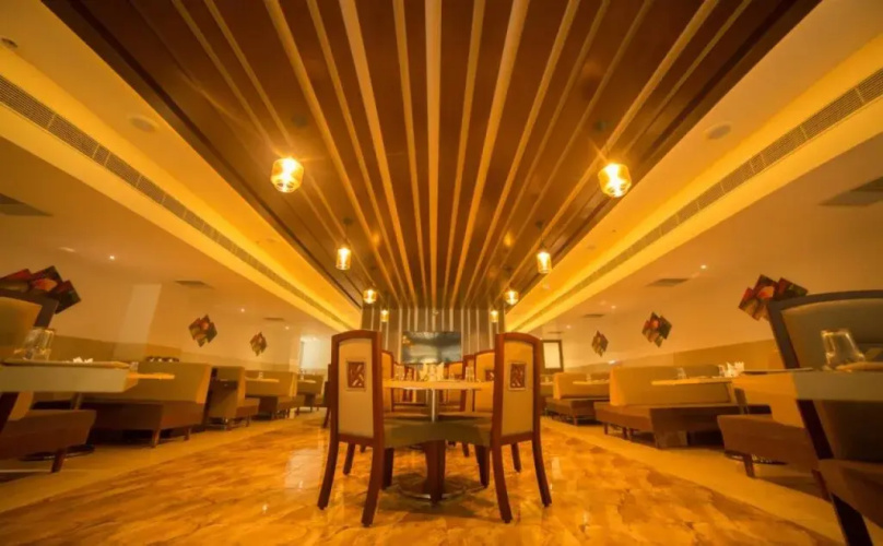 Hotel Ajantha Evergreen