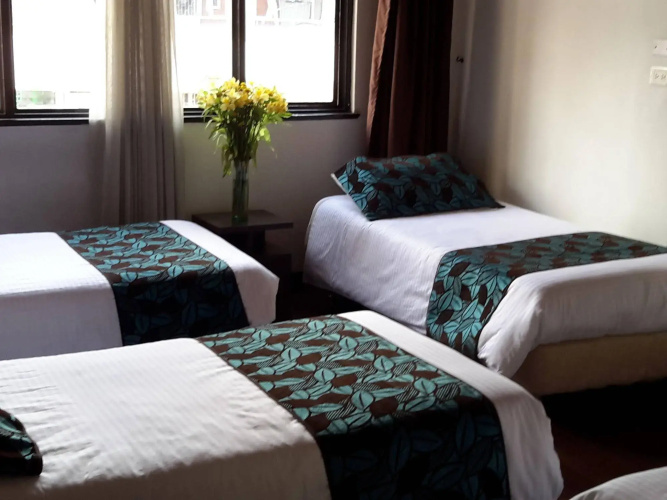 Central House Hotel