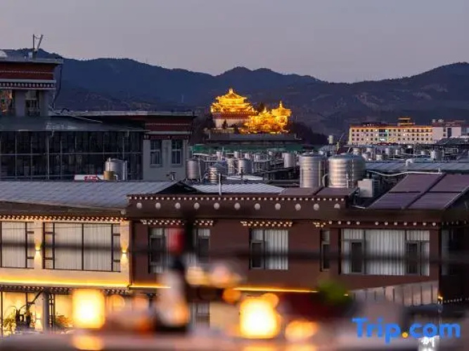 Huan Tu Hotel