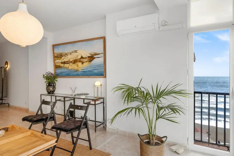Marvelous Waterfront apt in Fuengirola - Ref 73