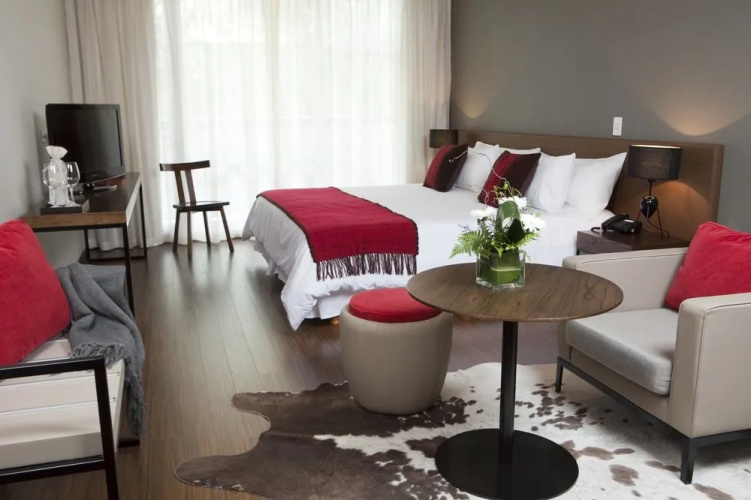 Aspen Square Hotel