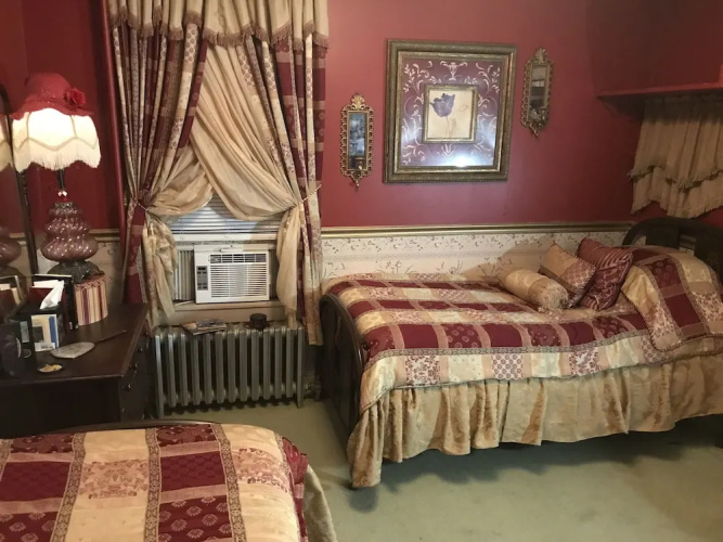 Armour's Hotel