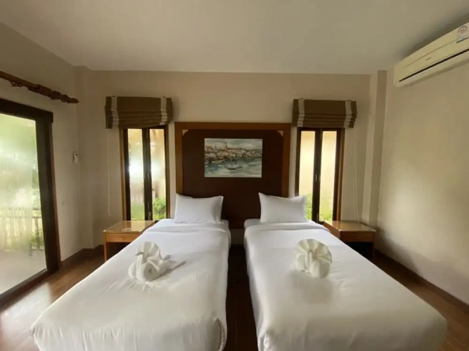 Economy Twin room