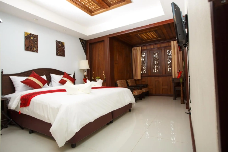 Superior room
