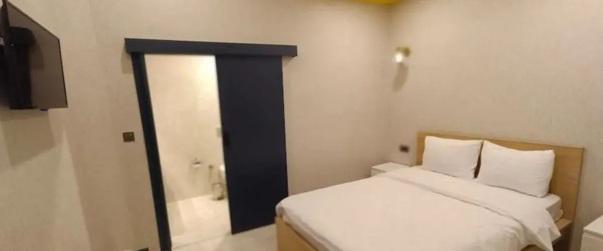 İym Hotels