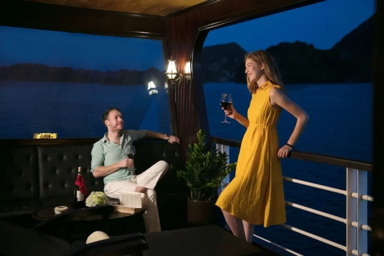 Executive Double room with balcony and with ocean view