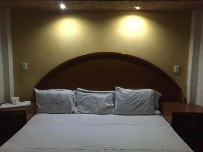 Hotel Paraiso Express
