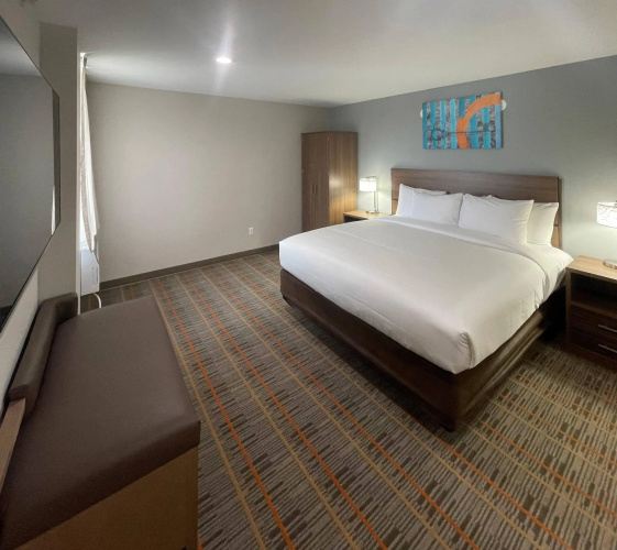 MainStay Suites Bronx - Belmont