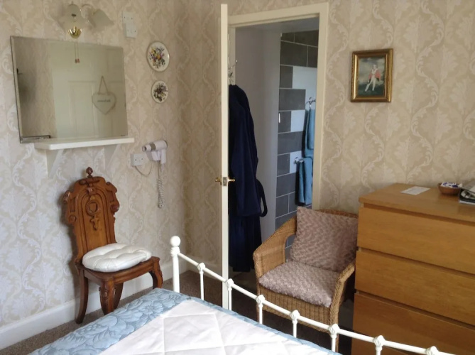 Hundalee House Bed and Breakfast