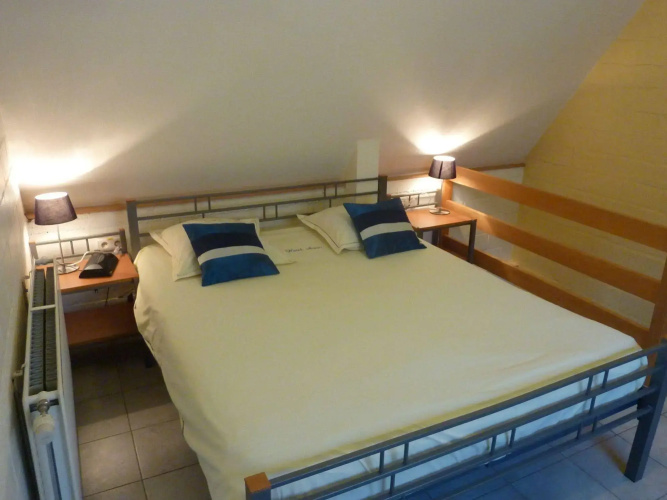 Hotel Asiris