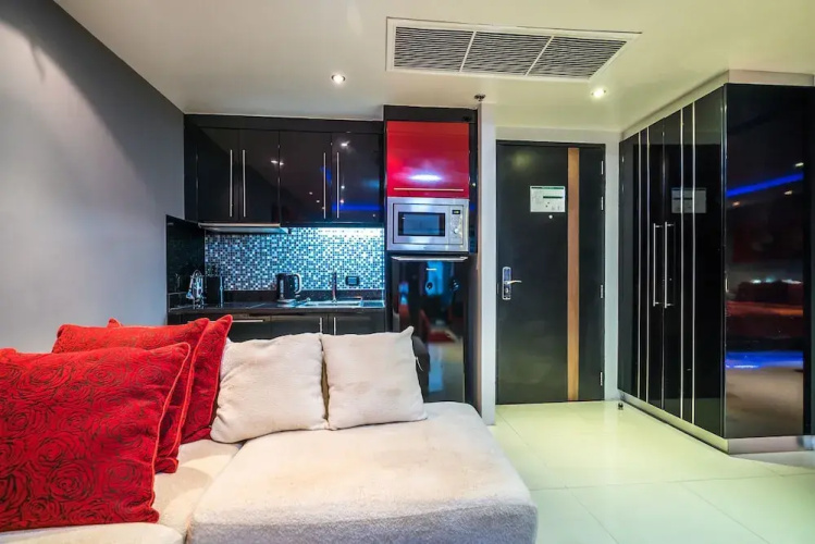 Absolute Bangla Suites by Lofty
