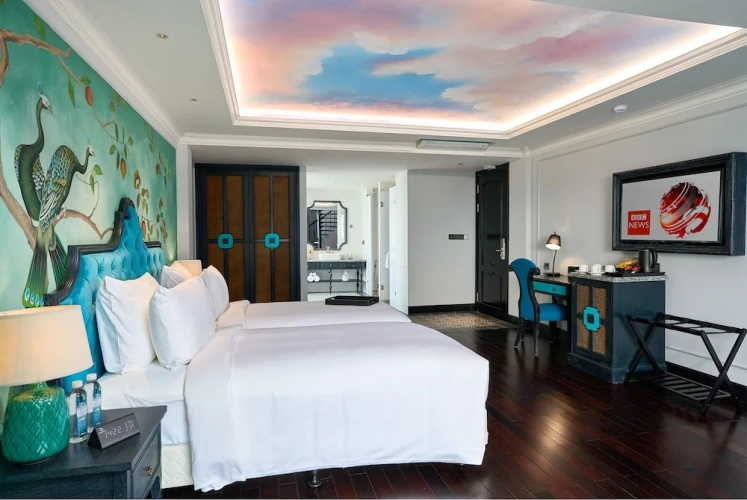 Club Duplex Suite with balcony