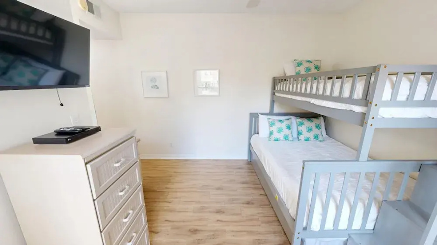 Sandpiper Cove 9141 3 Bedroom Condo by RedAwning