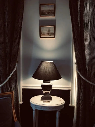 Grand room