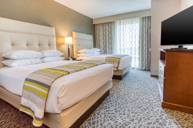 2 Bedrooms Quadruple Suite