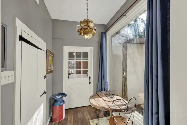 Texas Two Step Guesthouse