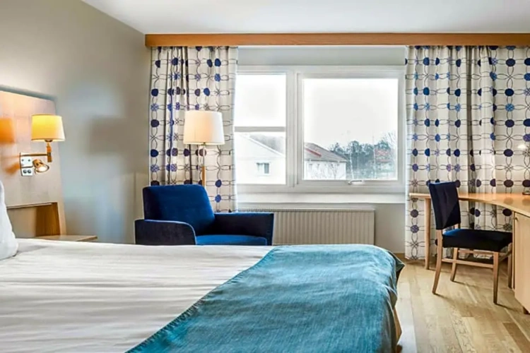 Standard Twin Family room